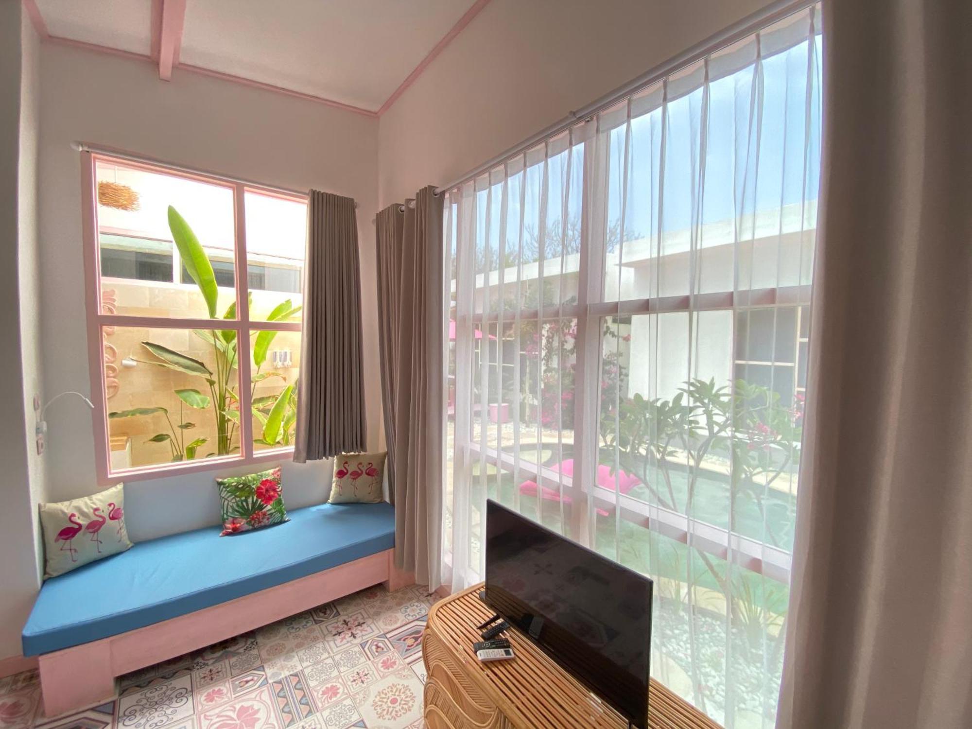 Flamingo Hotel